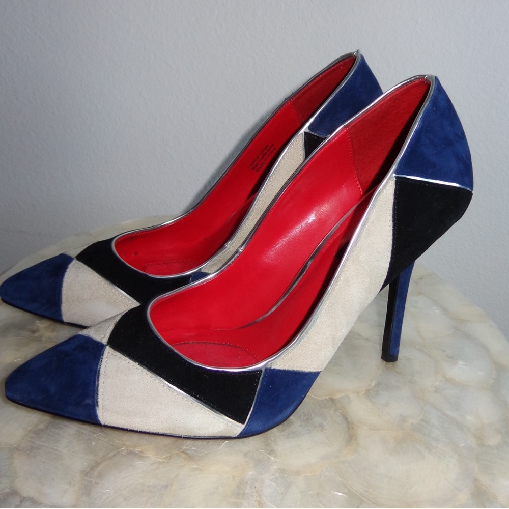 Charles Jourdan CJ Suede Heels - 9.5